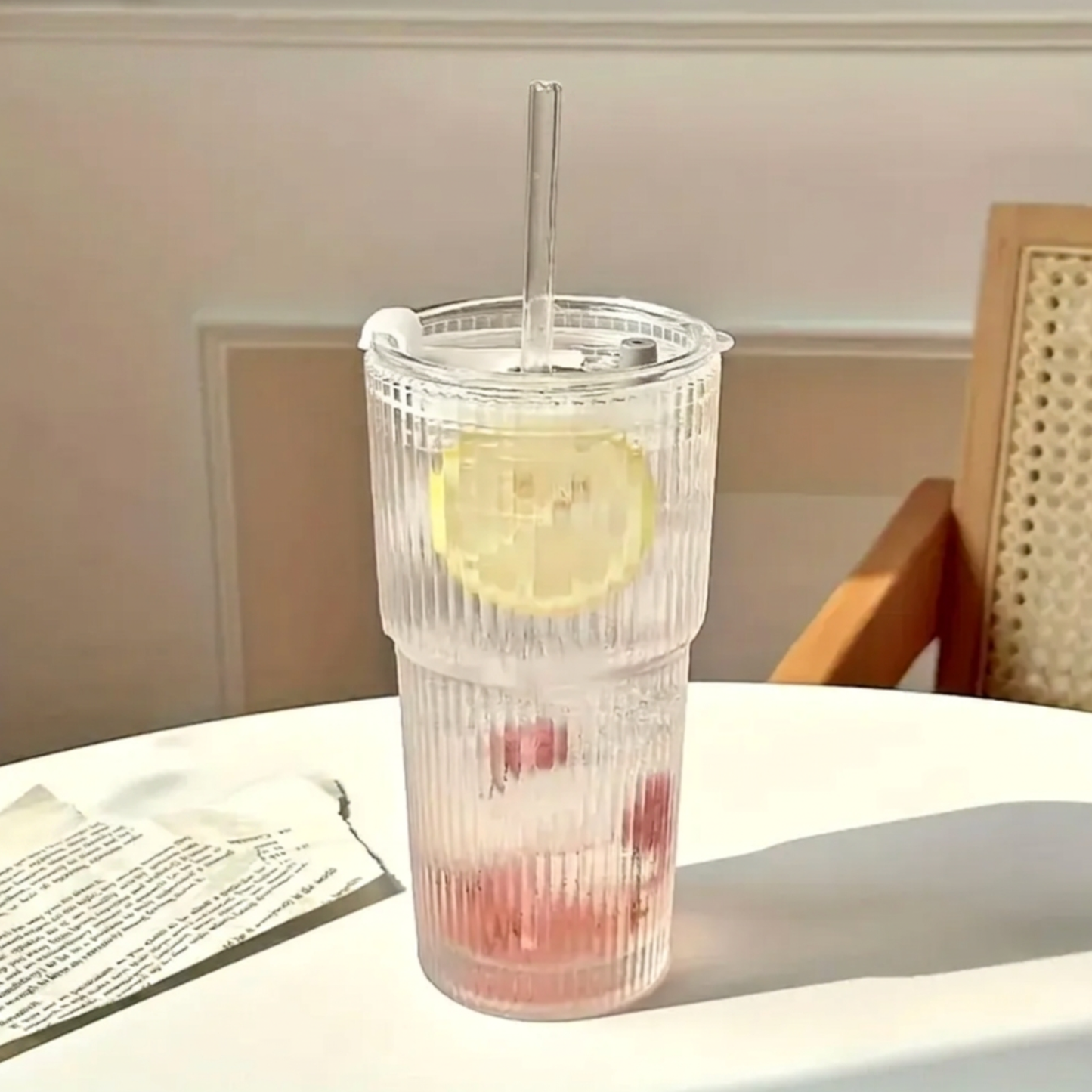 Striped Glass cup with lid & straw